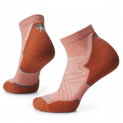 Smartwool - sport socks for women Run Targeted Cushion Ankle socks - salmon light orange dark orange